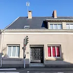 Les Du Circuit 住宿加早餐酒店 Laigne-en-Belin