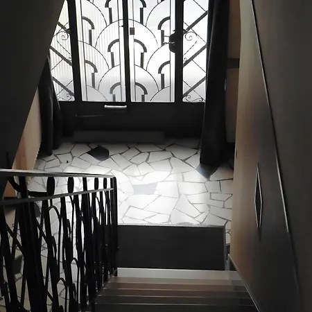 住宿加早餐酒店 Les Du Circuit Laigne-en-Belin