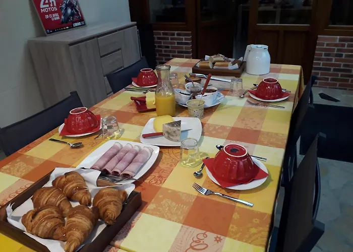 Les Du Circuit B&B Laigne-en-Belin