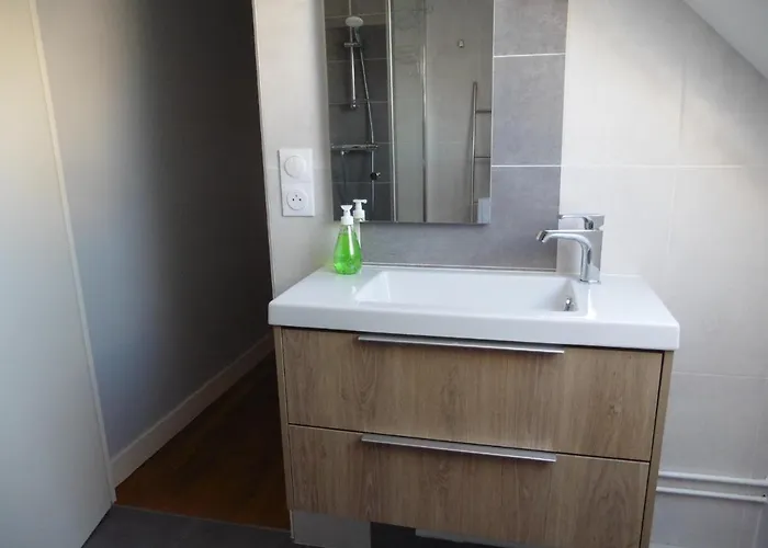 Les Du Circuit Отель типа 